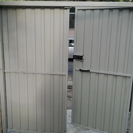 Дом У Ольги с КАМИНОМ, на Золотом берегу, Дача Ковалевского * Одесса