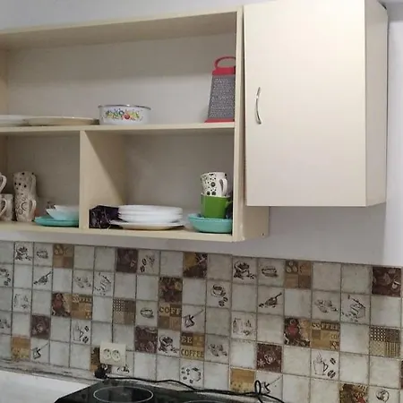 Дом отдыха Дом У Ольги с КАМИНОМ, на Золотом берегу, Дача Ковалевского *